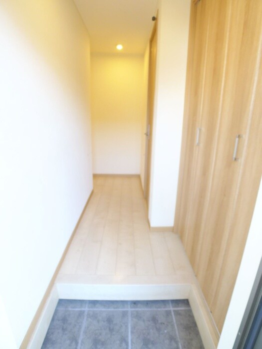 物件内観写真22　(玄関)