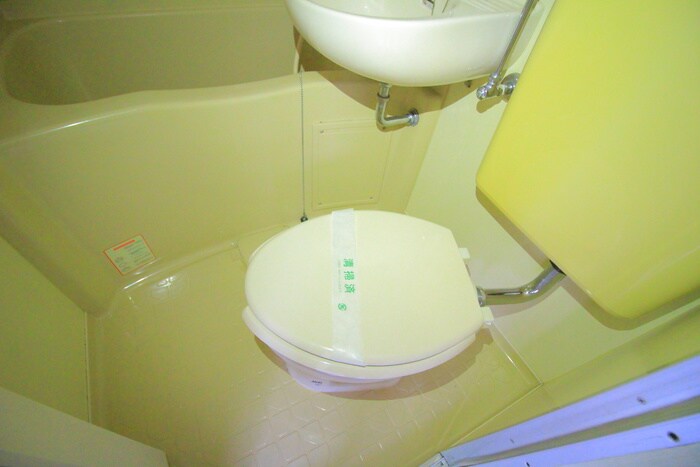 物件内観写真16　(トイレ)