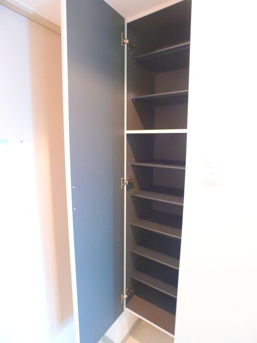 物件内観写真19　(収納)