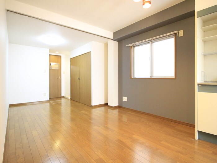 物件内観写真6　(居室)