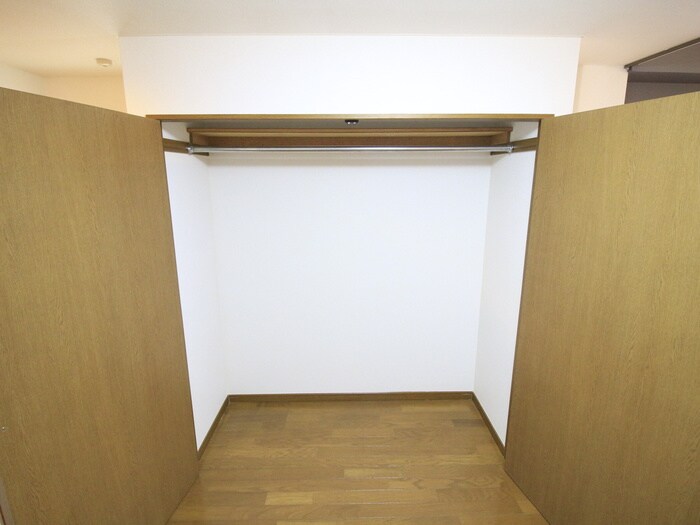 物件内観写真10　(収納)