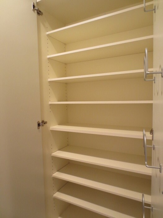 物件内観写真20　(靴箱)