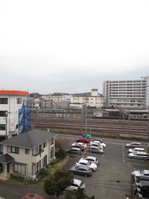 物件内観写真22　(室内からの展望)