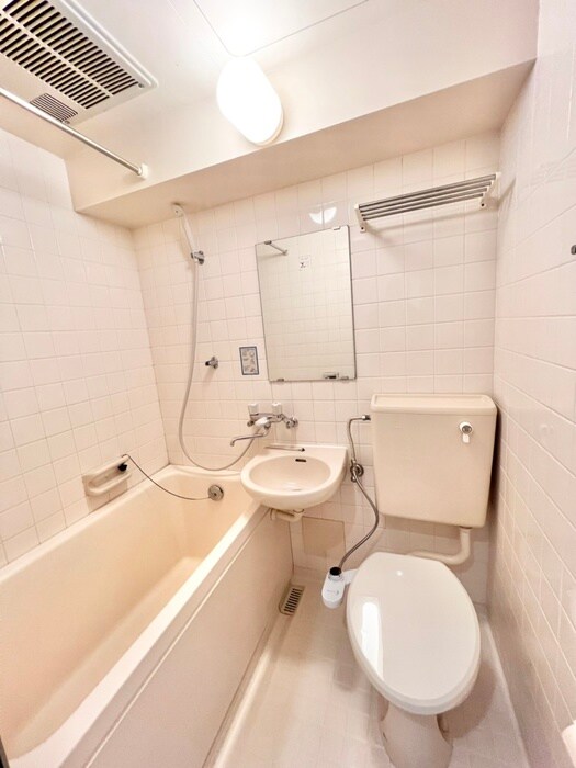 物件内観写真11　(バス／シャワールーム等)