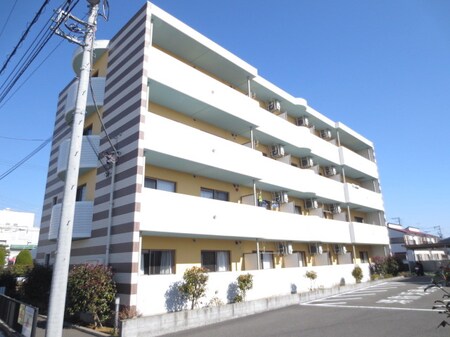 サフィ－ロ外観写真