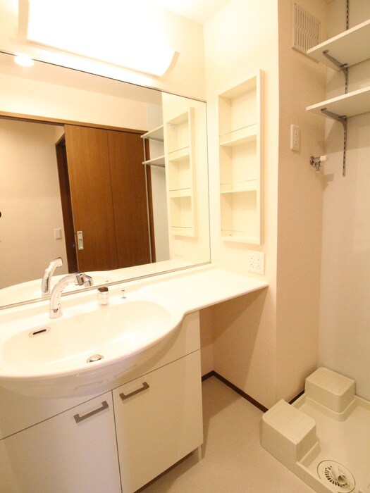 物件内観写真11　(洗面)