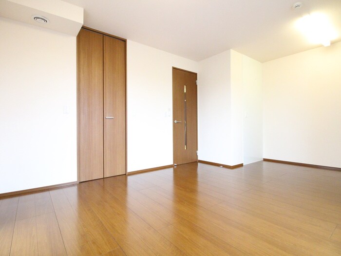 物件内観写真18　(居室)