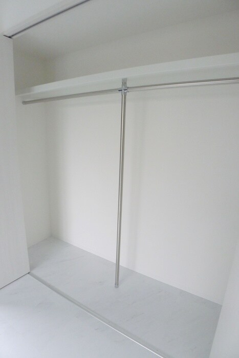 物件内観写真16　(収納)