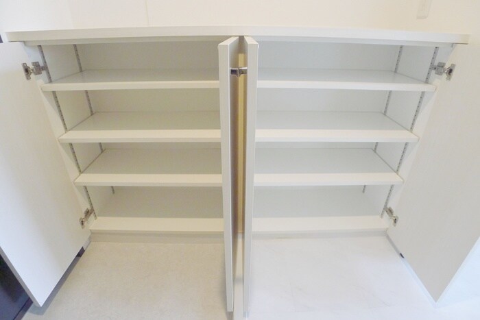 物件内観写真18　(靴箱)