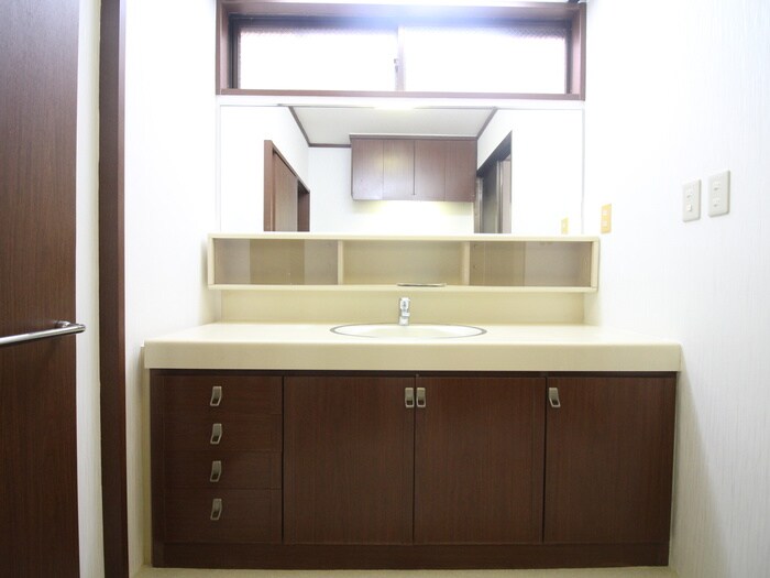 物件内観写真6　(洗面)