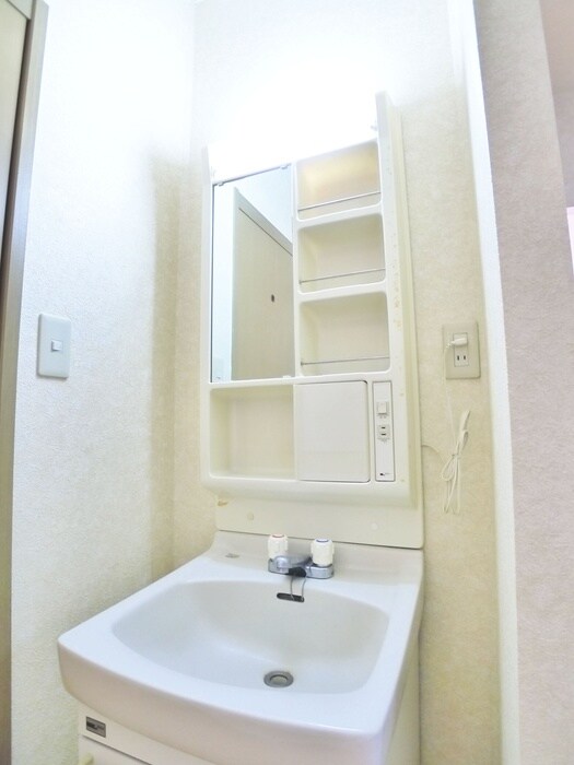 物件内観写真13　(洗面)