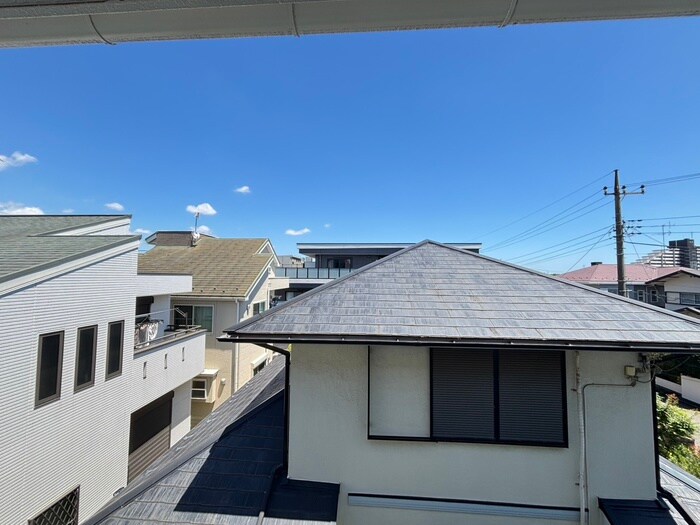 物件内観写真21　(室内からの展望)