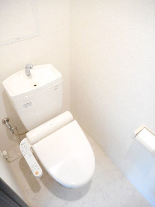 物件内観写真10　(トイレ)