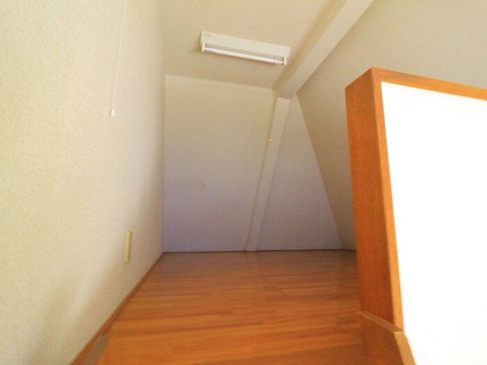 物件内観写真16　(ロフト)