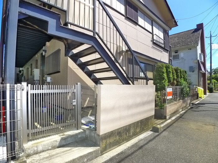 コーポサトーのエントランス部分