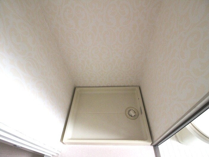 物件内観写真11　(洗濯機置場)