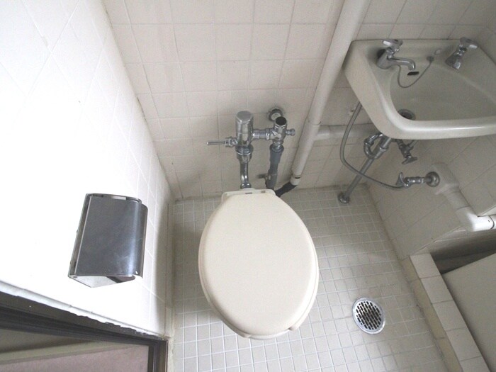 物件内観写真13　(トイレ)