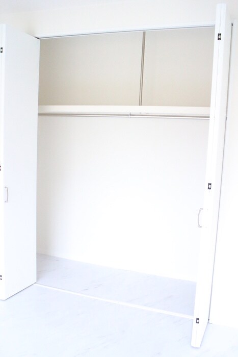 物件内観写真13　(収納)