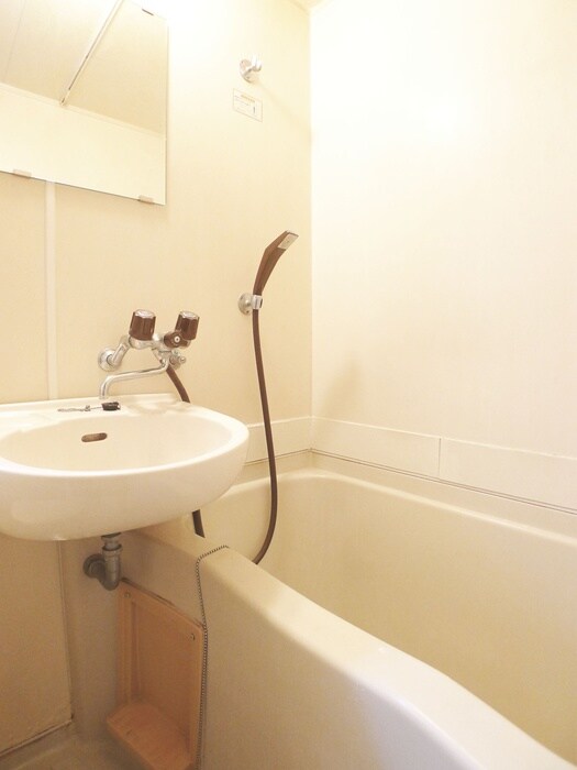 物件内観写真13　(バス／シャワールーム等)
