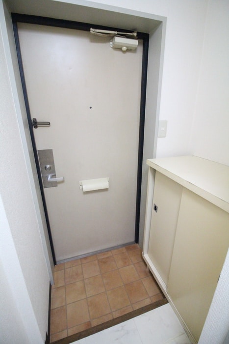 物件内観写真15　(玄関)