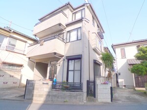 仲町戸建外観写真
