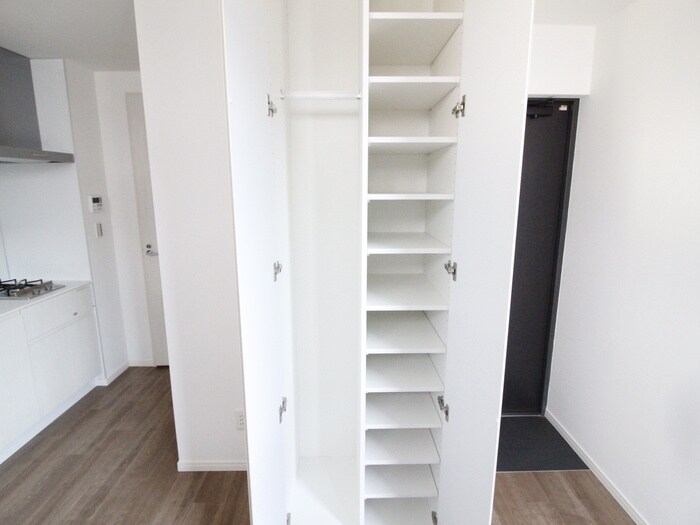 物件内観写真12　(靴箱)