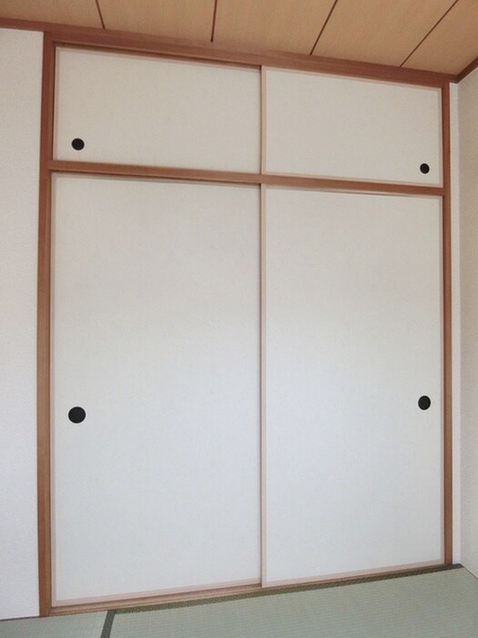 物件内観写真10　(収納)