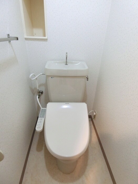 物件内観写真14　(トイレ)