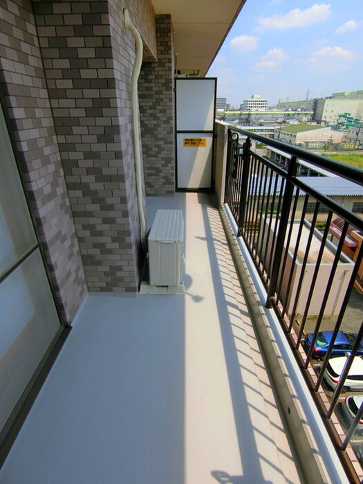 物件内観写真16　(ベランダ・バルコニー)