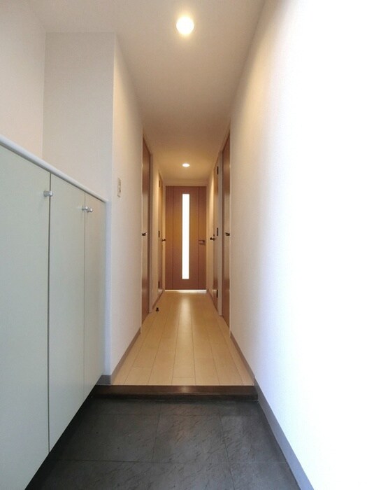 マ・メゾン寿の廊下