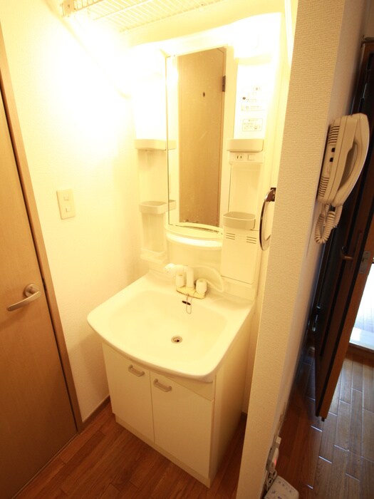 物件内観写真9　(洗面)