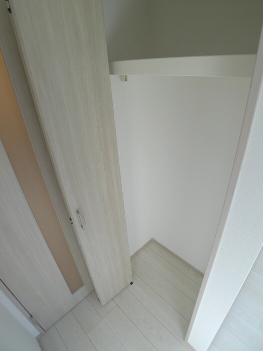 物件内観写真11　(収納)