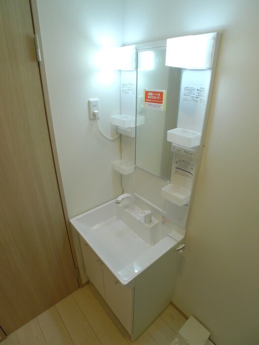 物件内観写真13　(洗面)