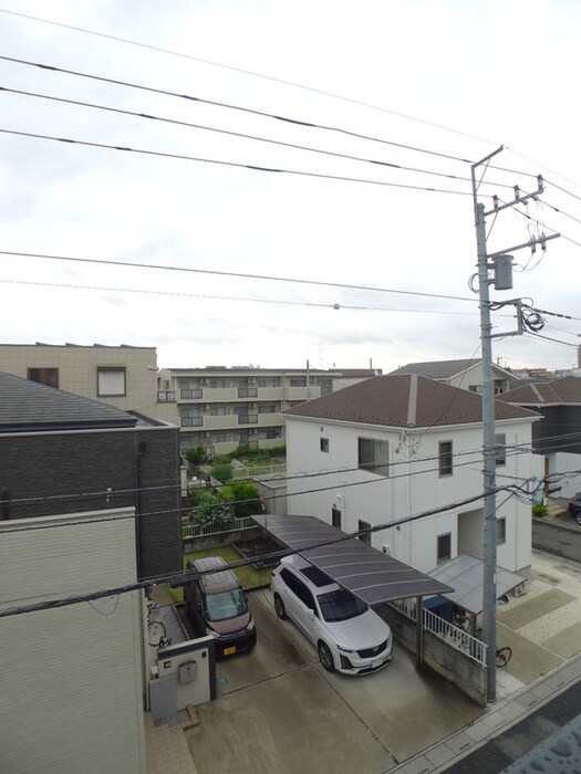 物件内観写真17　(室内からの展望)