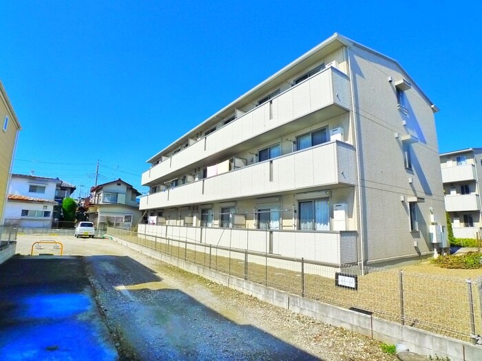 物件外観写真3　(周辺環境)