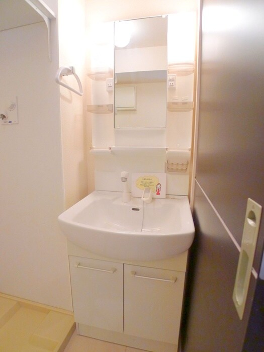 物件内観写真12　(洗面)