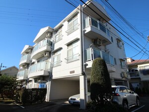 グリーンカーサⅢ外観写真