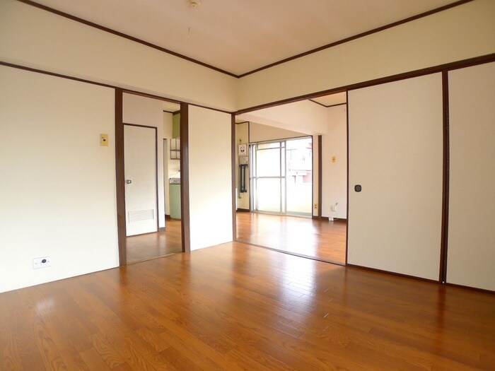 物件内観写真17　(居室)