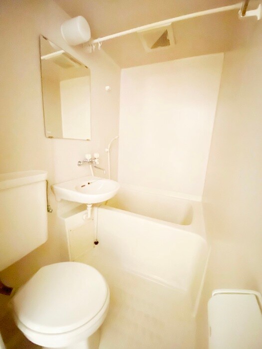 シティハイム曙のバス