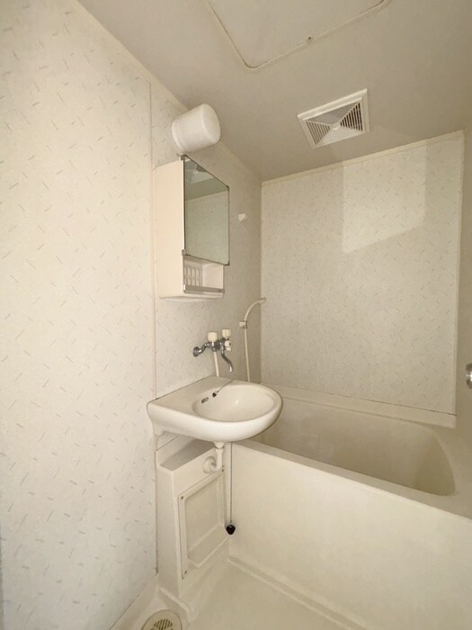 物件内観写真13　(バス／シャワールーム等)