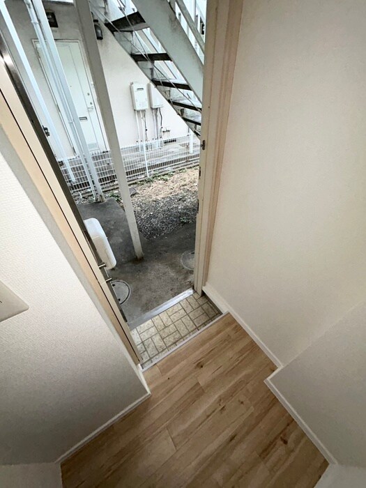 物件内観写真20　(玄関)