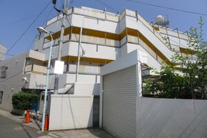 ｷｿｰﾋﾞｸﾄﾘｱﾏﾝｼｮﾝ学芸大学(405)外観写真