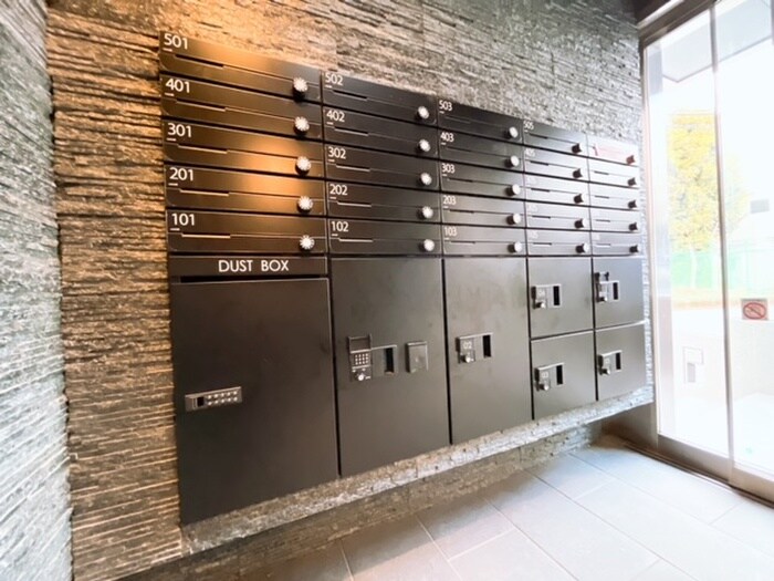 物件外観写真6　(建物設備)