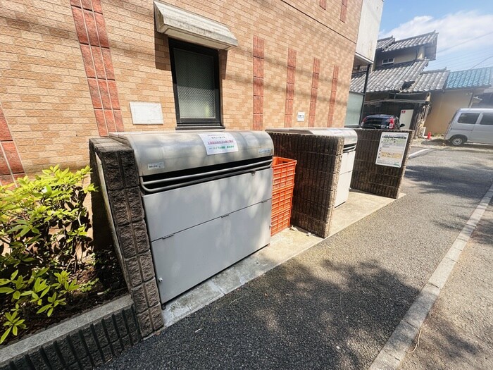 物件外観写真6　(建物設備)