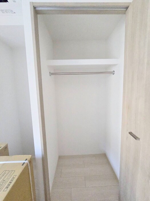 物件内観写真10　(収納)