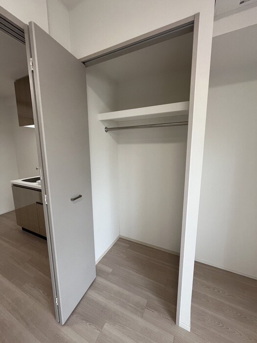 物件内観写真12　(収納)