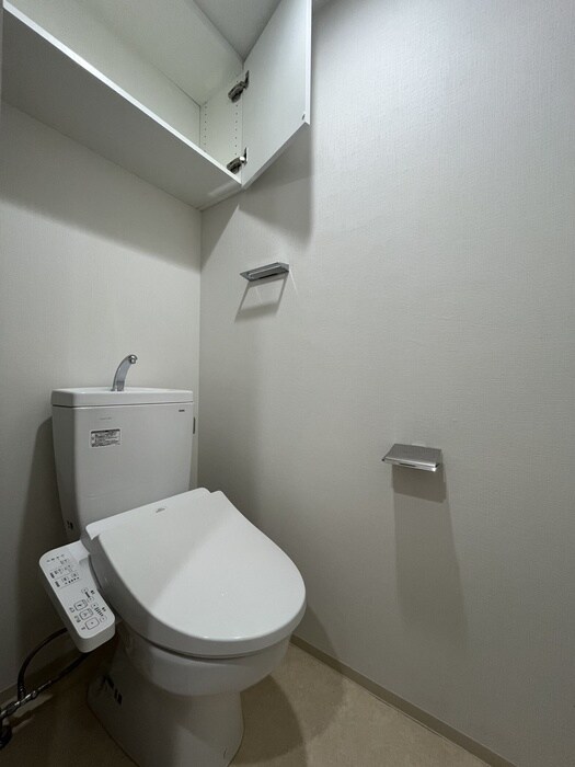 物件内観写真14　(トイレ)