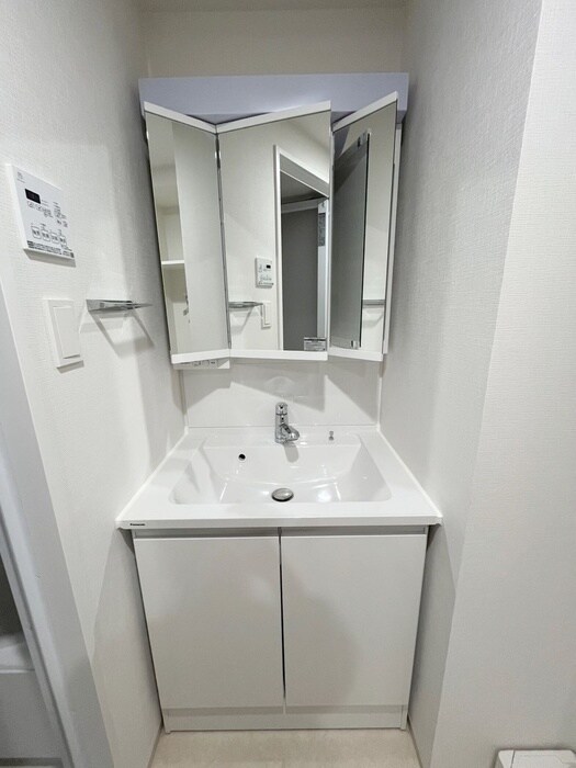 物件内観写真15　(洗面)