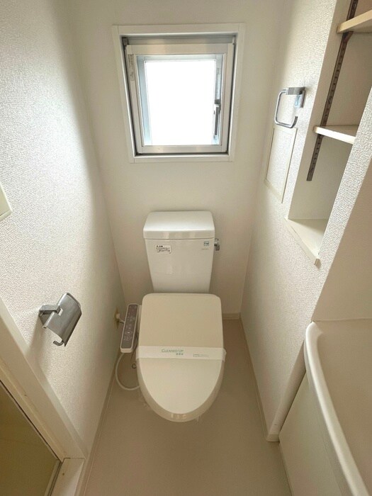 物件内観写真10　(トイレ)