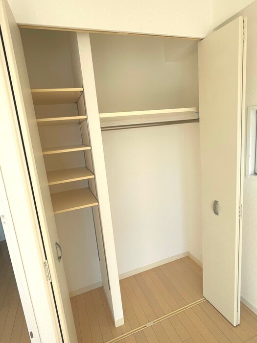 物件内観写真14　(収納)